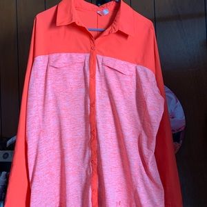 Columbia women’s button down shirt XL